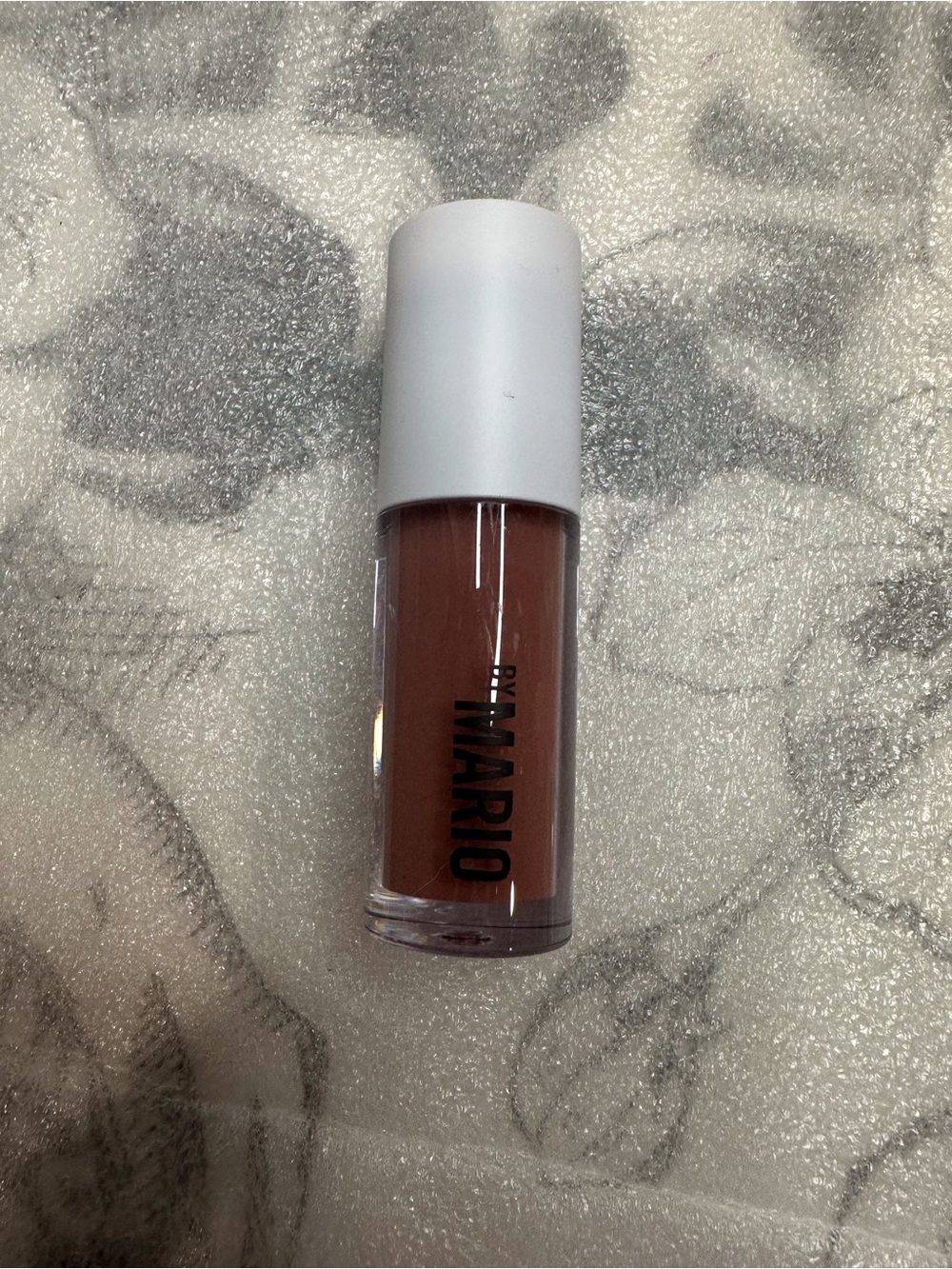 Makeup by Mario- super shine lip gloss in bare